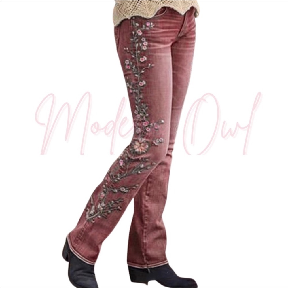 Jeans~Stretchy & Soft! Pink Jeans w Embroidery 1 Side